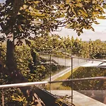 فندق Relais Almaranto 4*