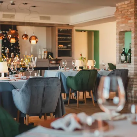 Relais Almaranto Hotel
