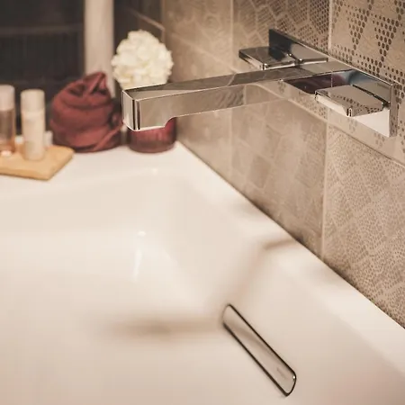 Relais Almaranto 4* Каламандрана