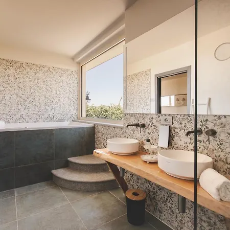 Relais Almaranto Отель