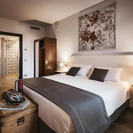 Hotel Relais Almaranto