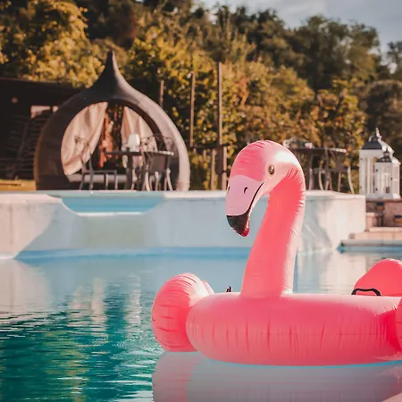 Relais Almaranto 4* Каламандрана