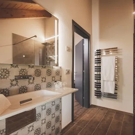Relais Almaranto 4*
