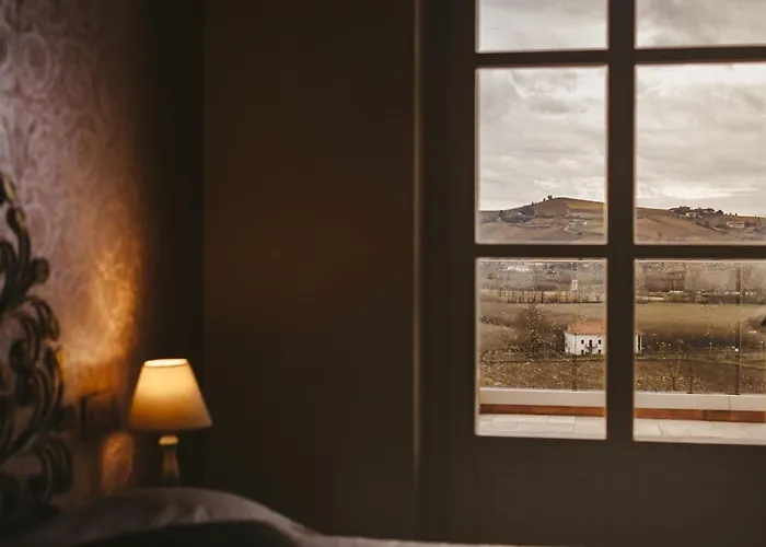 Relais Almaranto Calamandrana